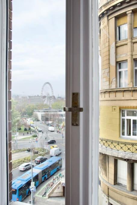 Premium Apartment By Hi - Central 2 Bedroom - Best View Будапеща Екстериор снимка